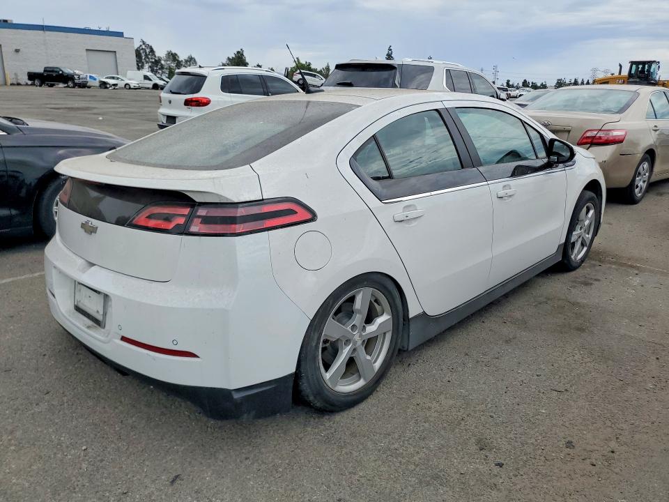 61417536 :رقم المزاد ، 1G1RH6E48DU144546 vin ، 2013 Chevrolet Volt مزاد بيع