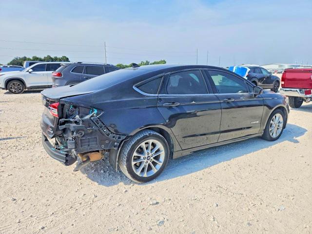 Продажа на аукционе авто 2019 Ford Fusion, vin: 3FA6P0LU5KR235216, номер лота: 62318556