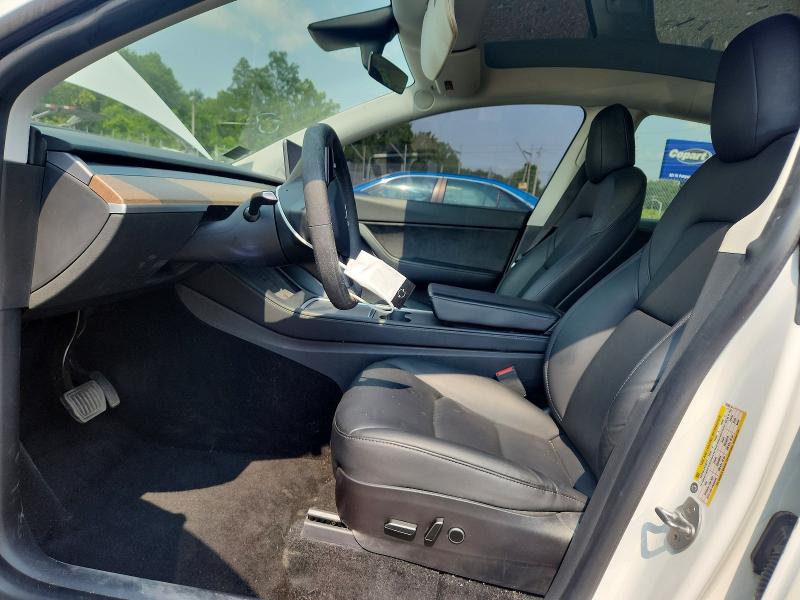 61936016 :رقم المزاد ، 5YJYGDEE9MF145202 vin ، 2021 Tesla Model Y مزاد بيع