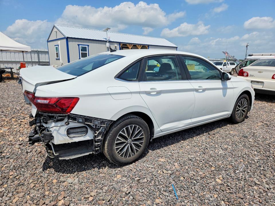 61770646 :رقم المزاد ، 3VWC57BU8MM078260 vin ، 2021 Volkswagen Jetta مزاد بيع