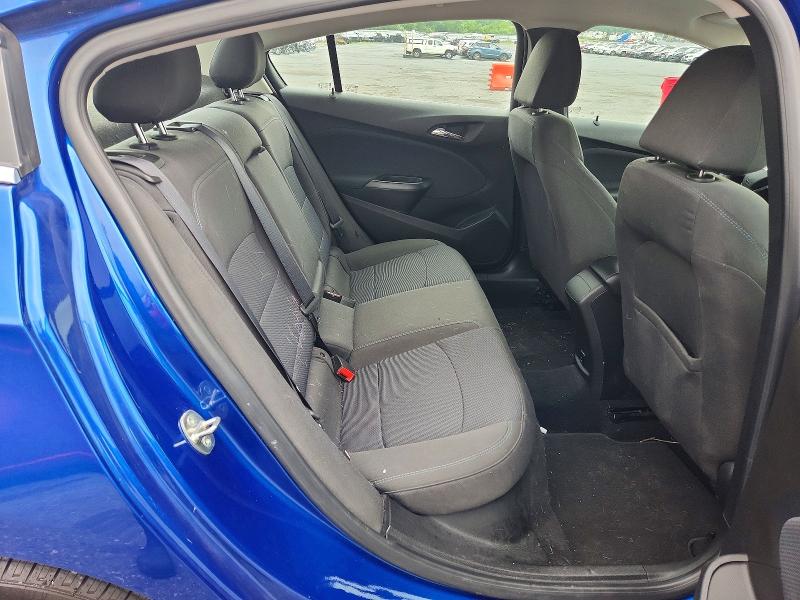 60042196 :رقم المزاد ، 1G1BE5SMXJ7248510 vin ، 2018 Chevrolet Cruze مزاد بيع