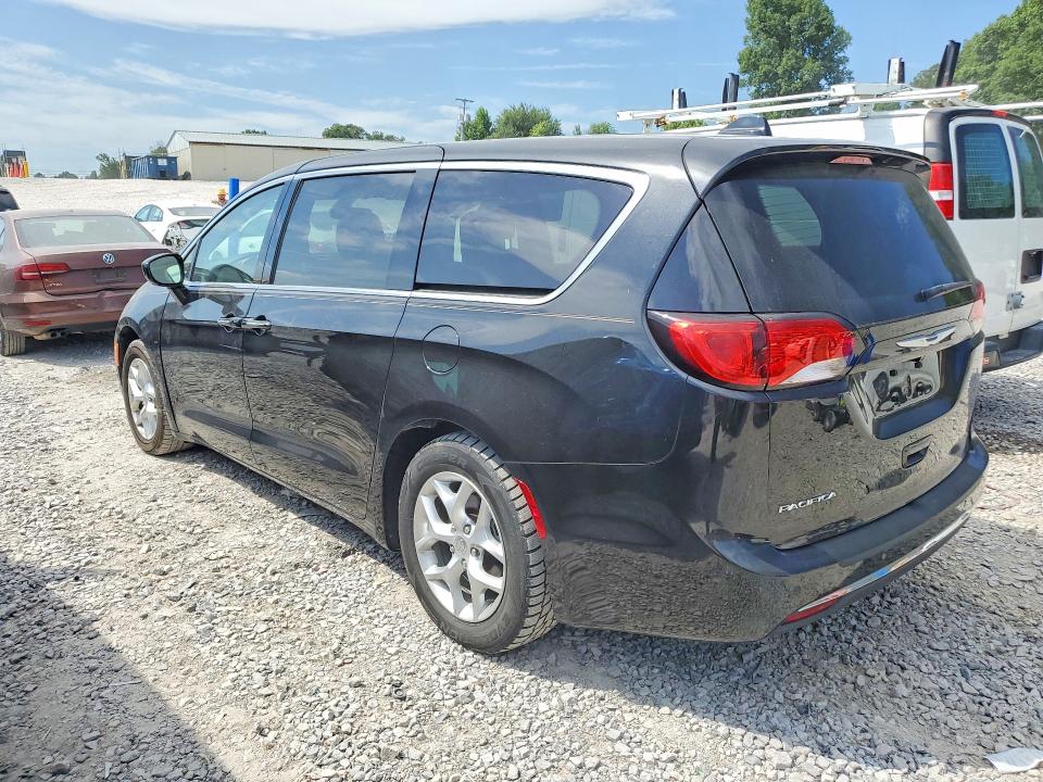 58763756 :رقم المزاد ، 2C4RC1FG4JR125972 vin ، 2018 Chrysler Pacifica مزاد بيع