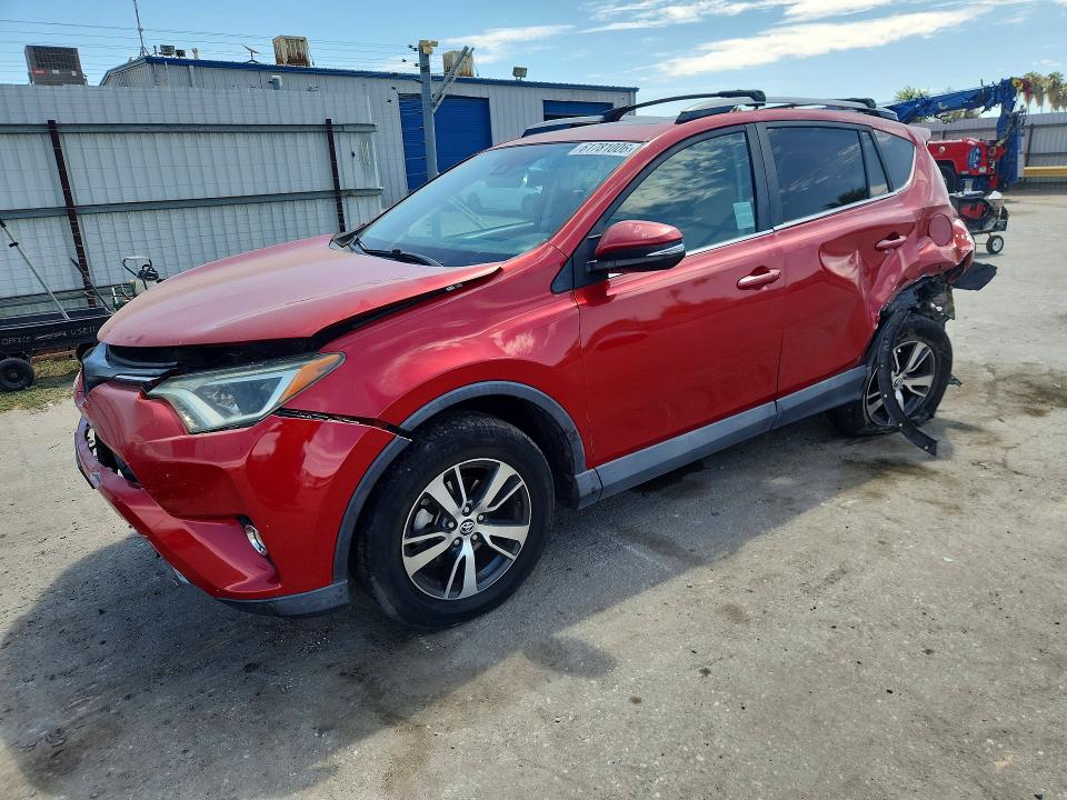 61781006 :رقم المزاد ، 2T3WFREV7HW400663 vin ، 2017 Toyota Rav4 مزاد بيع