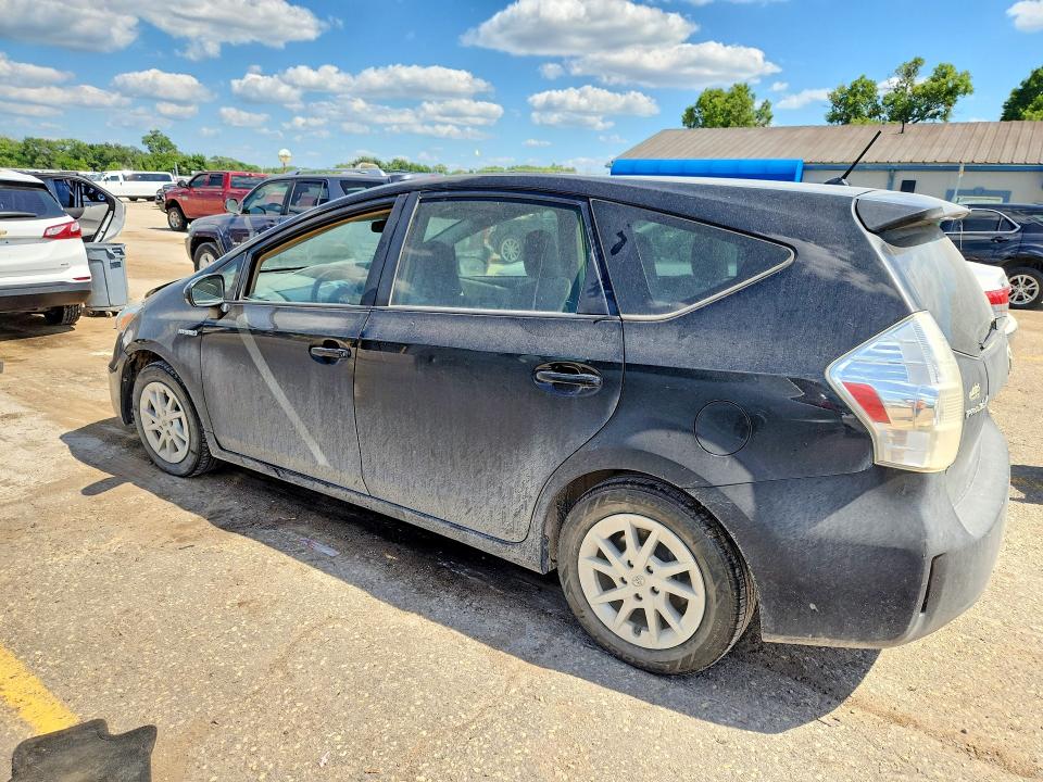 60700546 :رقم المزاد ، JTDZN3EU0C3040216 vin ، 2012 Toyota Prius V مزاد بيع