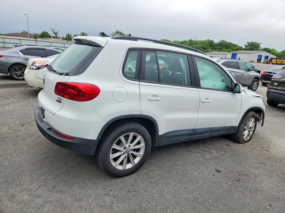 2017 Volkswagen Tiguan მანქანა იყიდება აუქციონზე, vin: WVGBV7AX2HK052921, აუქციონის ნომერი: 59794546