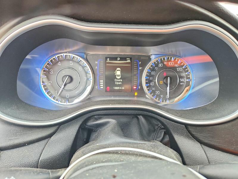 2015 Chrysler 200 მანქანა იყიდება აუქციონზე, vin: 1C3CCCAB5FN666552, აუქციონის ნომერი: 62901216
