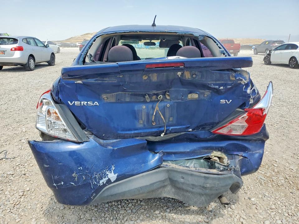 Продаж на аукціоні авто 2018 Nissan Versa, vin: 3N1CN7AP7JL861928, номер лоту: 59643596