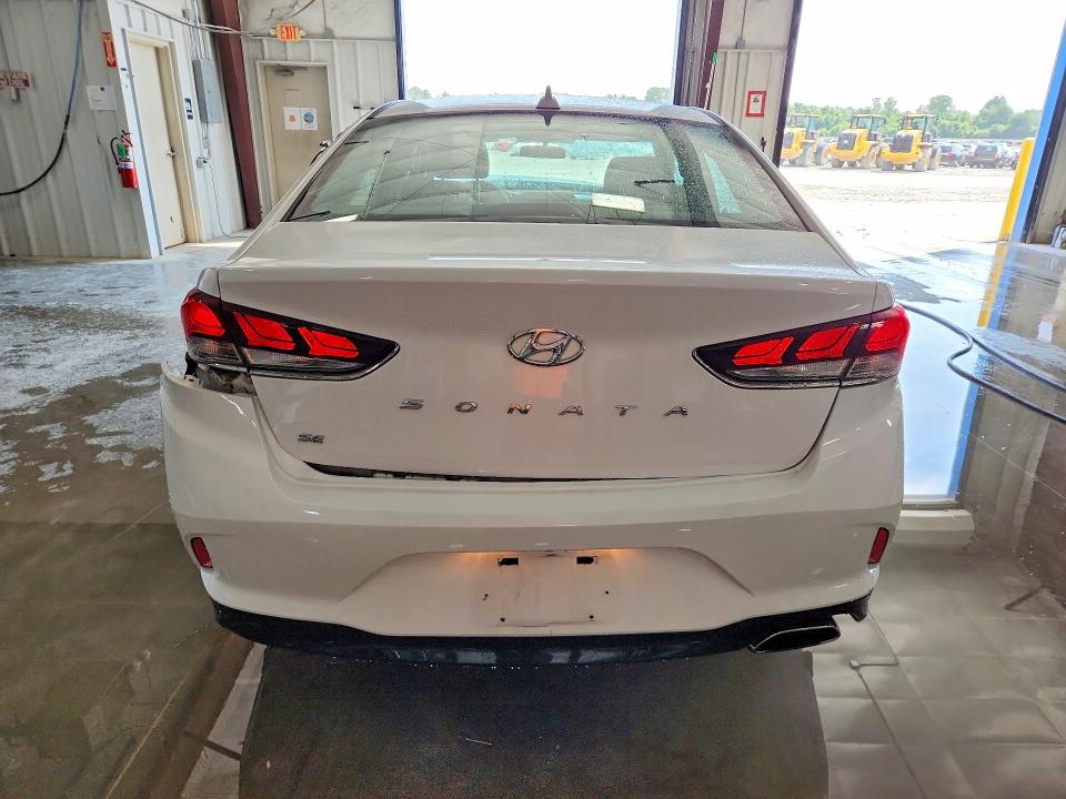 Продажа на аукционе авто 2019 Hyundai Sonata, vin: 5NPE24AF1KH806641, номер лота: 60744036