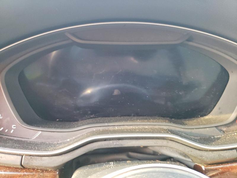 61625806 :رقم المزاد ، WAUENAF46JA060848 vin ، 2018 Audi A4 مزاد بيع