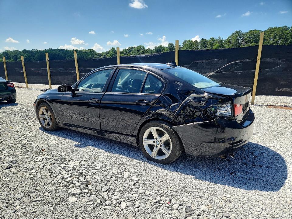60525986 :رقم المزاد ، WBA3A5C52DF601280 vin ، 2013 Bmw 328 مزاد بيع