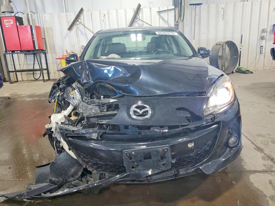 60392216 :رقم المزاد ، JM1BL1W74D1780062 vin ، 2013 Mazda 3 مزاد بيع