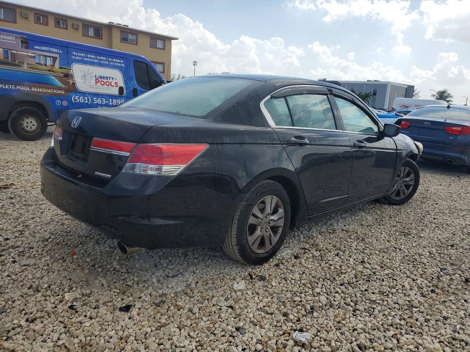 61171916 :رقم المزاد ، 1HGCP2F6XCA103720 vin ، 2012 Honda Accord مزاد بيع