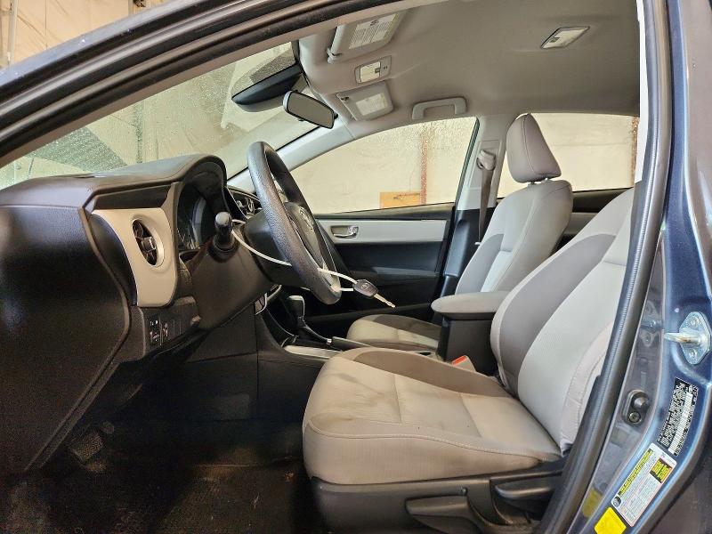 61548836 :رقم المزاد ، 2T1BURHE5HC776658 vin ، 2017 Toyota Corolla مزاد بيع