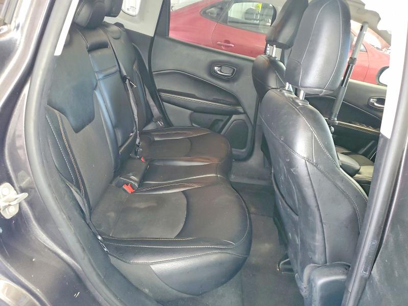 59964406 :رقم المزاد ، 3C4NJDBB7KT786748 vin ، 2019 Jeep Compass مزاد بيع