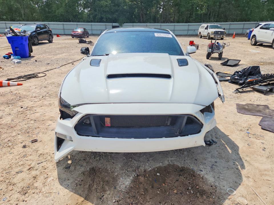 Продажа на аукционе авто 2018 Ford Mustang, vin: 1FA6P8CF5J5153424, номер лота: 62614266