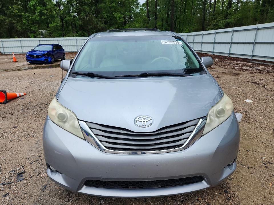2013 Toyota Sienna მანქანა იყიდება აუქციონზე, vin: 5TDYK3DC9DS363001, აუქციონის ნომერი: 62396836