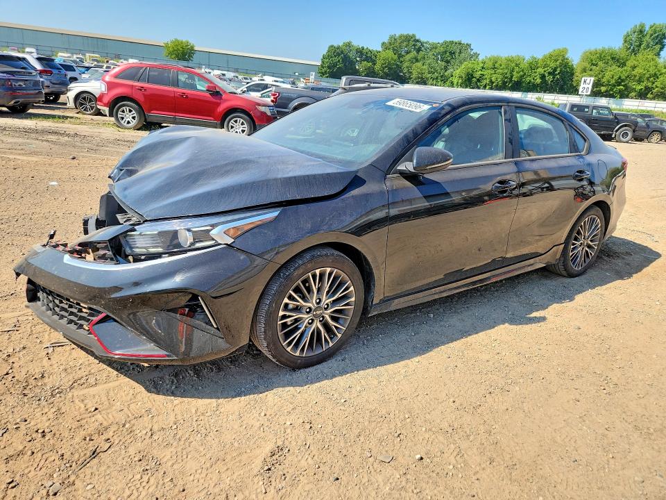 59865096 :رقم المزاد ، 3KPF54AD7PE674782 vin ، 2023 Kia Forte مزاد بيع