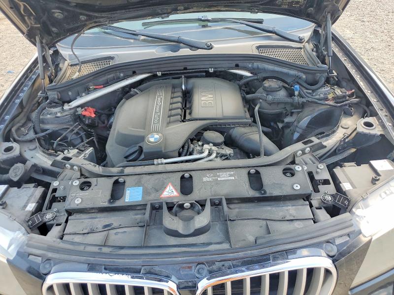 61016066 :رقم المزاد ، 5UXWX7C55BLL15317 vin ، 2011 Bmw X3 مزاد بيع
