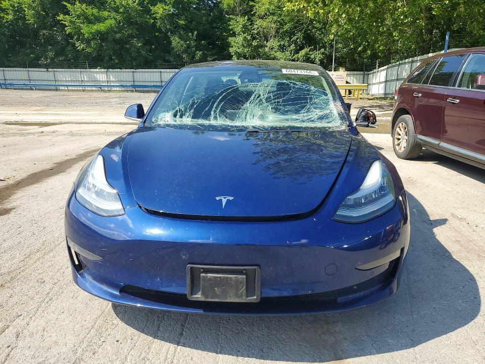Продаж на аукціоні авто 2018 Tesla Model 3, vin: 5YJ3E1EB7JF064358, номер лоту: 60473166