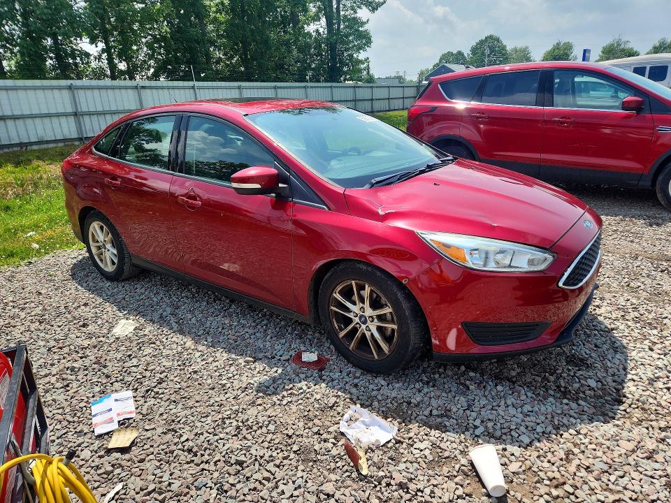 Продажа на аукционе авто 2015 Ford Focus, vin: 1FADP3F21FL353237, номер лота: 59370996