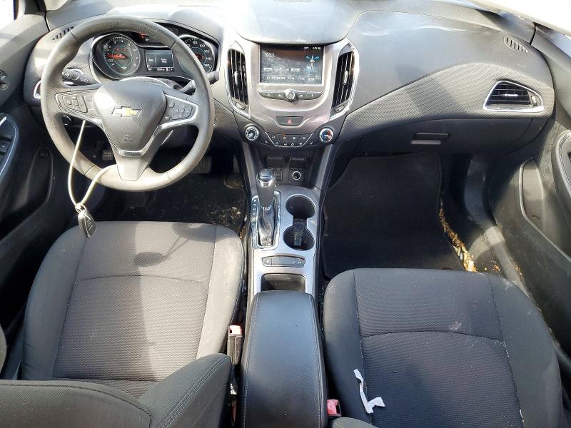 63227646 :رقم المزاد ، 1G1BE5SM4H7128888 vin ، 2017 Chevrolet Cruze مزاد بيع