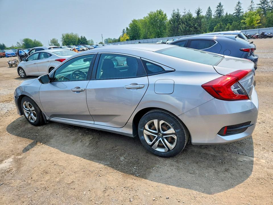 62044556 :رقم المزاد ، 2HGFC2F50JH034809 vin ، 2018 Honda Civic مزاد بيع