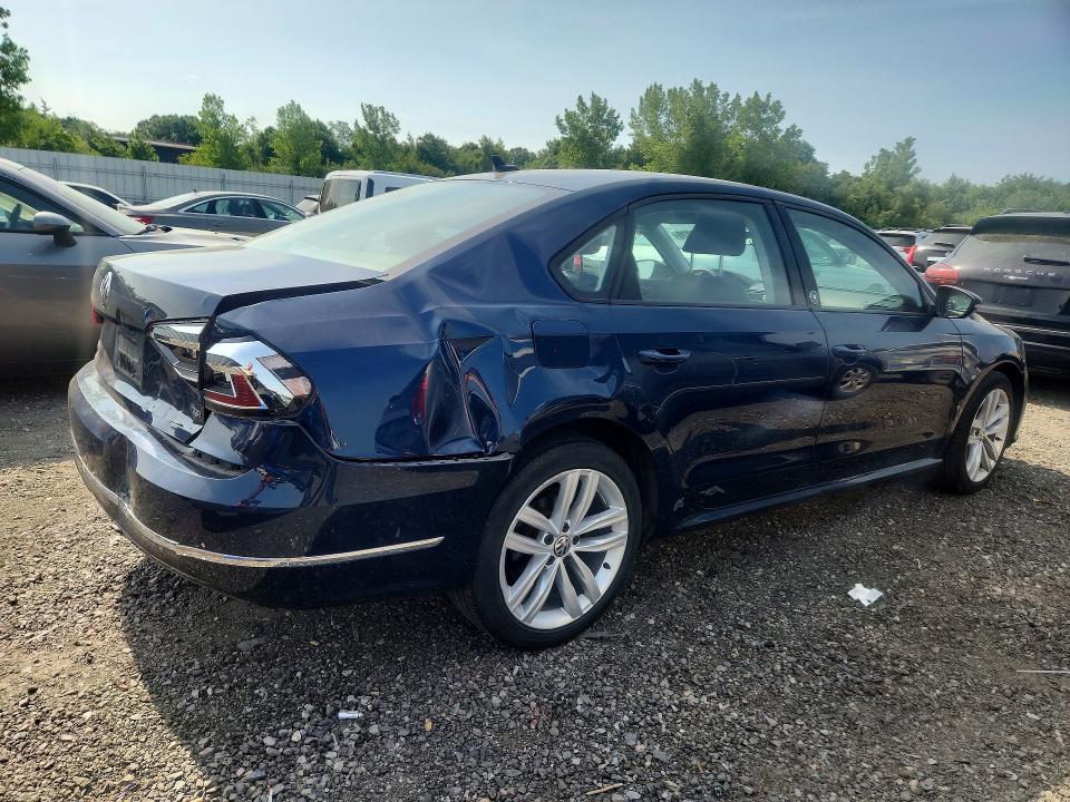 2019 Volkswagen Passat მანქანა იყიდება აუქციონზე, vin: 1VWLA7A33KC003601, აუქციონის ნომერი: 60829276