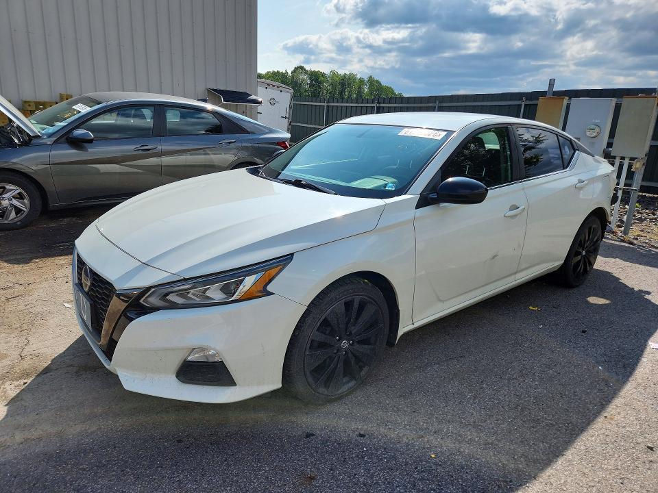 Продаж на аукціоні авто 2019 Nissan Altima, vin: 1N4BL4CW3KN322022, номер лоту: 61740026
