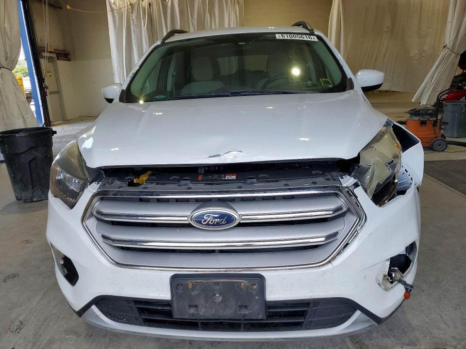 Aukcja sprzedaży 2018 Ford Escape, vin: 1FMCU9GD6JUB45323, numer aukcji: 61005616