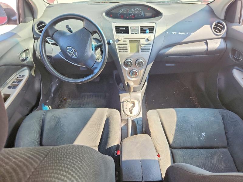 62153156 :رقم المزاد ، JTDBT4K31B1405165 vin ، 2011 Toyota Yaris مزاد بيع