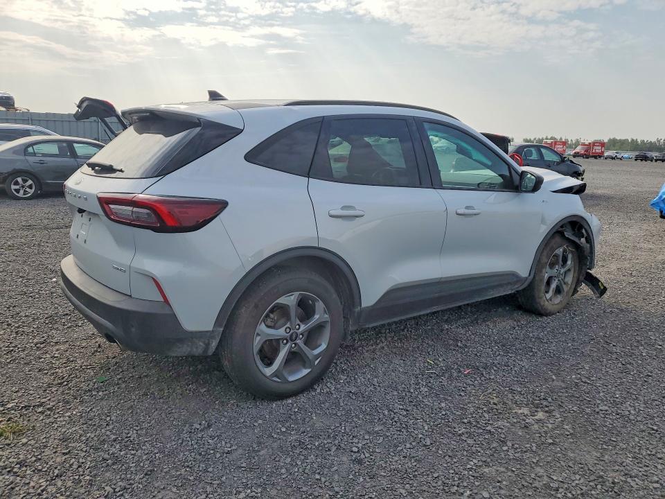 2025 Ford Escape მანქანა იყიდება აუქციონზე, vin: 1FMCU9MN6SUB13714, აუქციონის ნომერი: 62249906