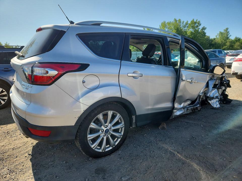 Продажа на аукционе авто 2018 Ford Escape, vin: 1FMCU9J97JUD53019, номер лота: 62426856