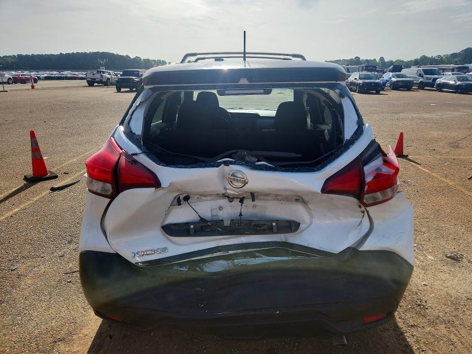 Продаж на аукціоні авто 2018 Nissan Kicks, vin: 3N1CP5CU9JL514280, номер лоту: 61089256
