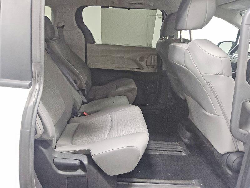 56965746 :رقم المزاد ، 5TDKRKEC2RS196076 vin ، 2024 Toyota Sienna مزاد بيع