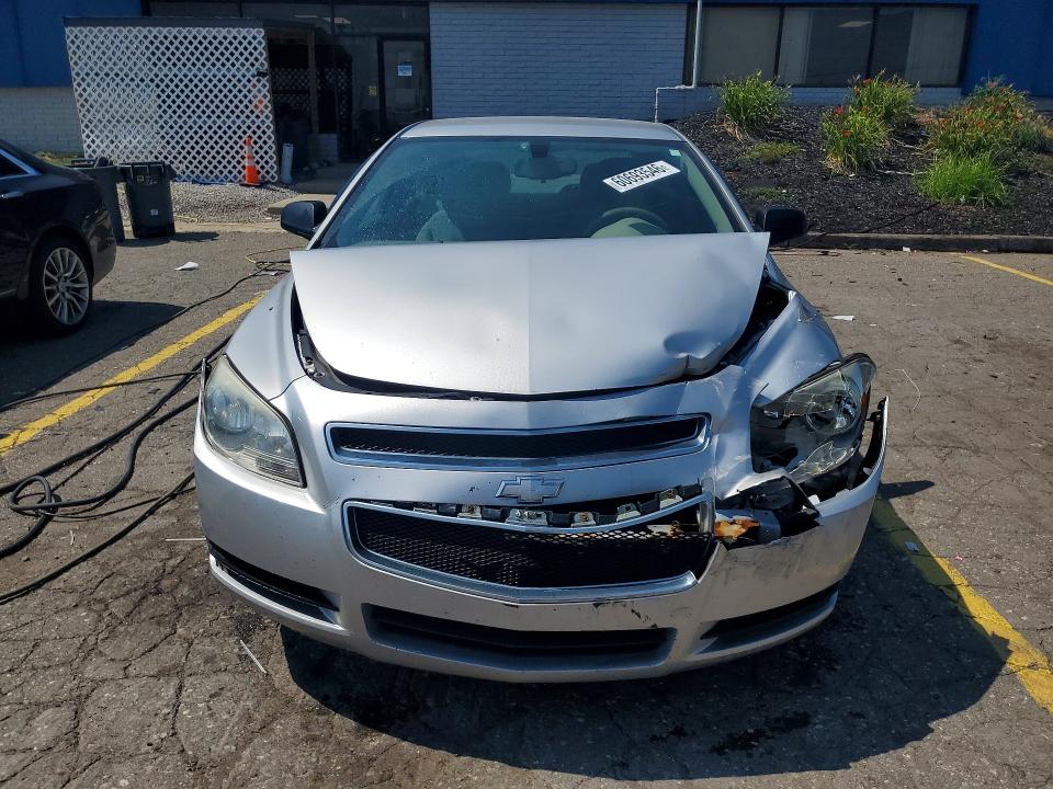 60693546 :رقم المزاد ، 1G1ZB5E11BF268662 vin ، 2011 Chevrolet Malibu مزاد بيع
