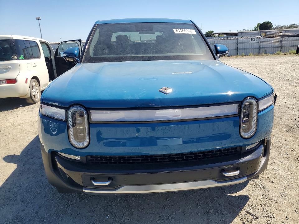 2023 Rivian R1t მანქანა იყიდება აუქციონზე, vin: 7FCTGAAA4PN000693, აუქციონის ნომერი: 61186236