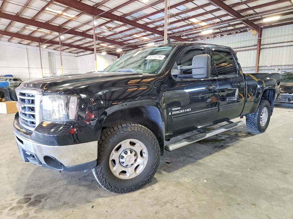 59314716 :رقم المزاد ، 1GTHC23628F138007 vin ، 2008 Gmc Sierra مزاد بيع