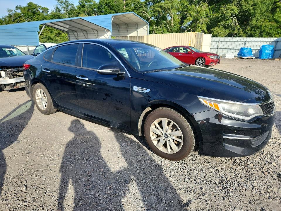 2016 Kia Optima მანქანა იყიდება აუქციონზე, vin: 5XXGT4L37GG052267, აუქციონის ნომერი: 62260076