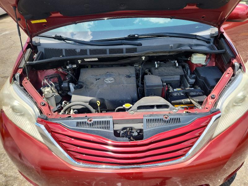 59398536 :رقم المزاد ، 5TDKK3DC1GS748739 vin ، 2016 Toyota Sienna مزاد بيع
