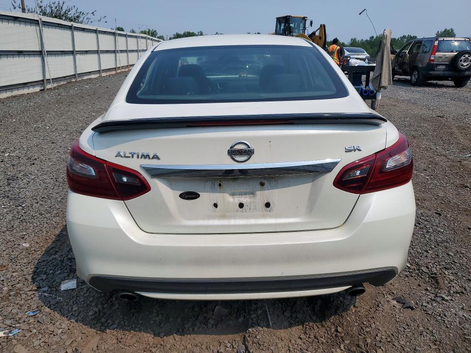 Продажа на аукционе авто 2017 Nissan Altima, vin: 1N4AL3AP0HC472269, номер лота: 60700246