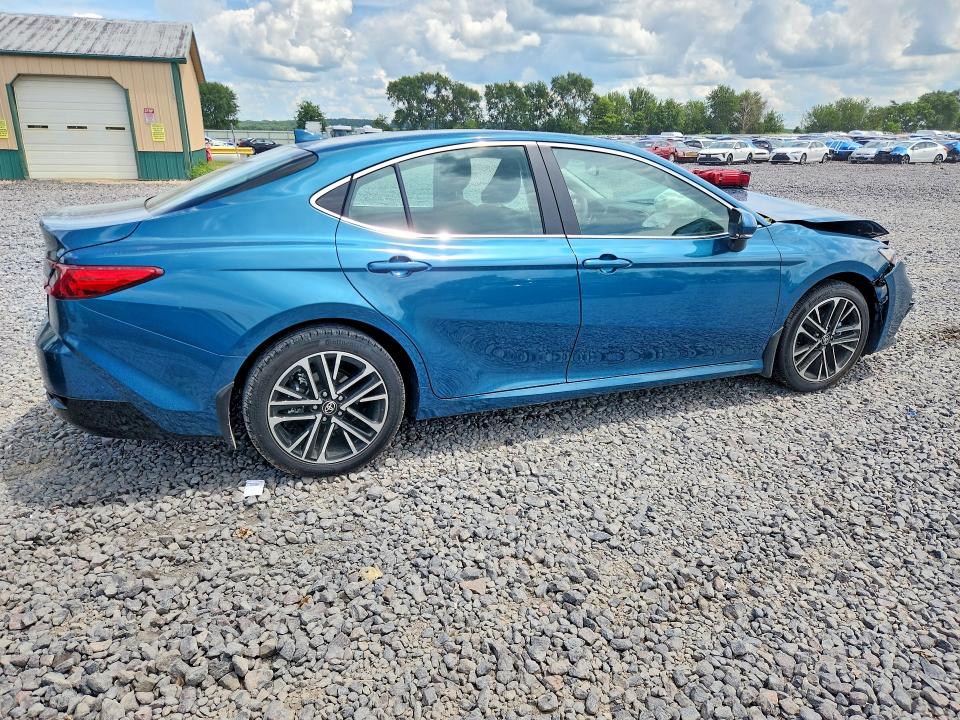 Продажа на аукционе авто 2026 Toyota Camry, vin: 4T1DAACK2TU727991, номер лота: 62121536
