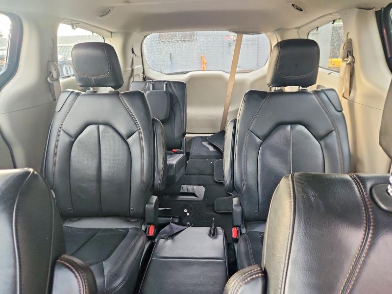 62790846 :رقم المزاد ، 2C4RC1BG2KR550310 vin ، 2019 Chrysler Pacifica مزاد بيع