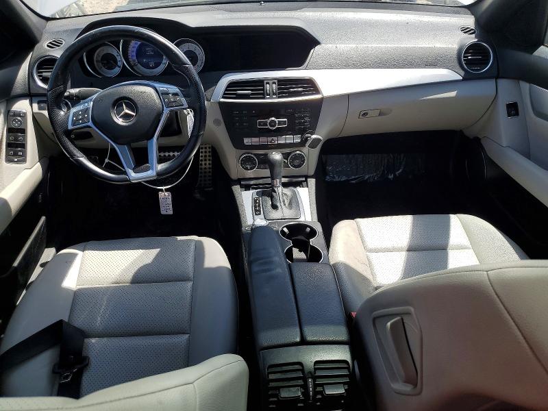 2014 Mercedes-benz C მანქანა იყიდება აუქციონზე, vin: WDDGF4HB3ER319654, აუქციონის ნომერი: 59731086