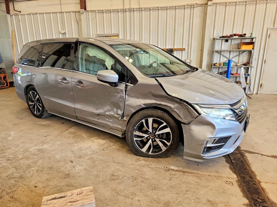 2018 Honda Odyssey მანქანა იყიდება აუქციონზე, vin: 5FNRL6H94JB040881, აუქციონის ნომერი: 59796166