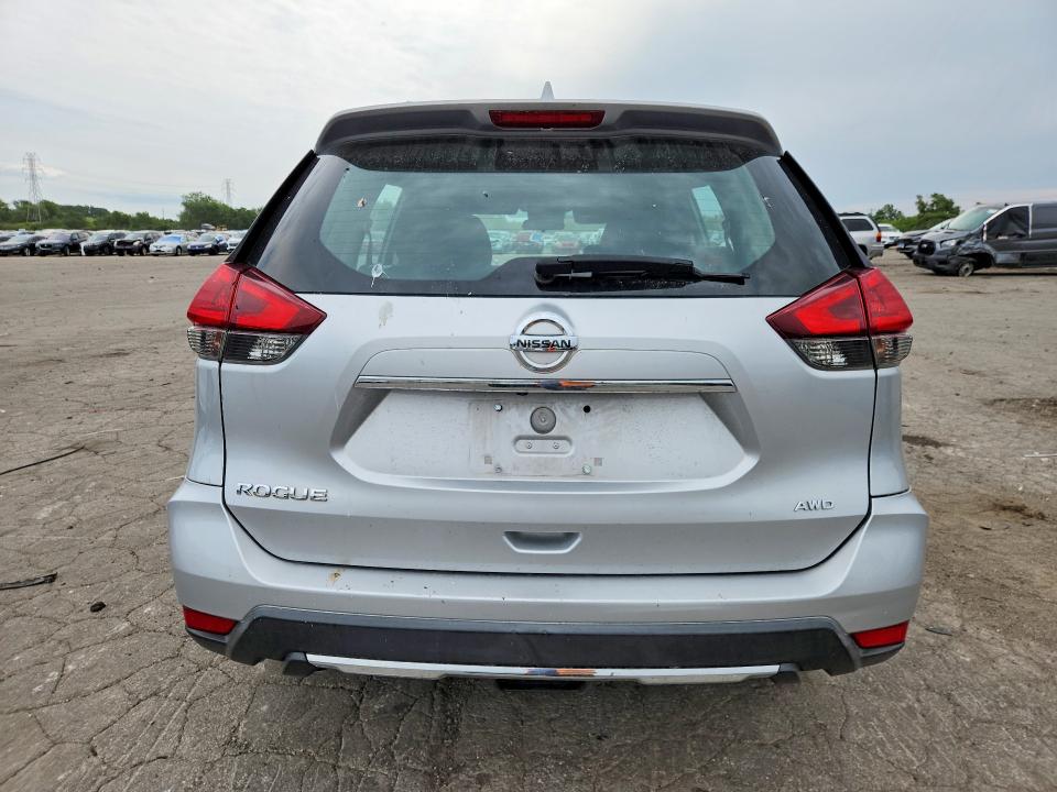 Продаж на аукціоні авто 2018 Nissan Rogue, vin: KNMAT2MV3JP547057, номер лоту: 58836756