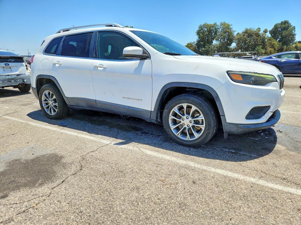 2019 Jeep Cherokee მანქანა იყიდება აუქციონზე, vin: 1C4PJLLB0KD262591, აუქციონის ნომერი: 61536426