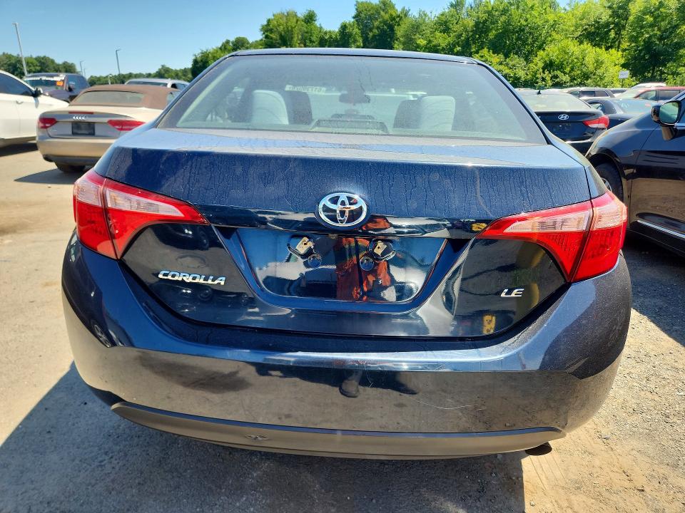 Aukcja sprzedaży 2018 Toyota Corolla, vin: 2T1BURHE4JC118304, numer aukcji: 61739526