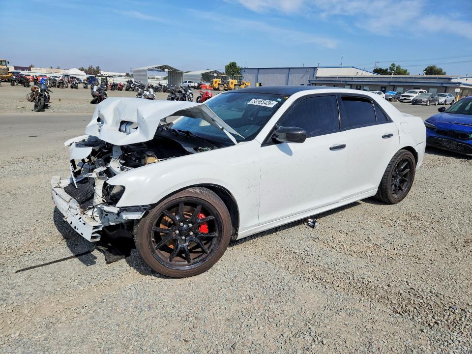 Продажа на аукционе авто 2013 Chrysler 300, vin: 2C3CCAFJ1DH672309, номер лота: 62655436
