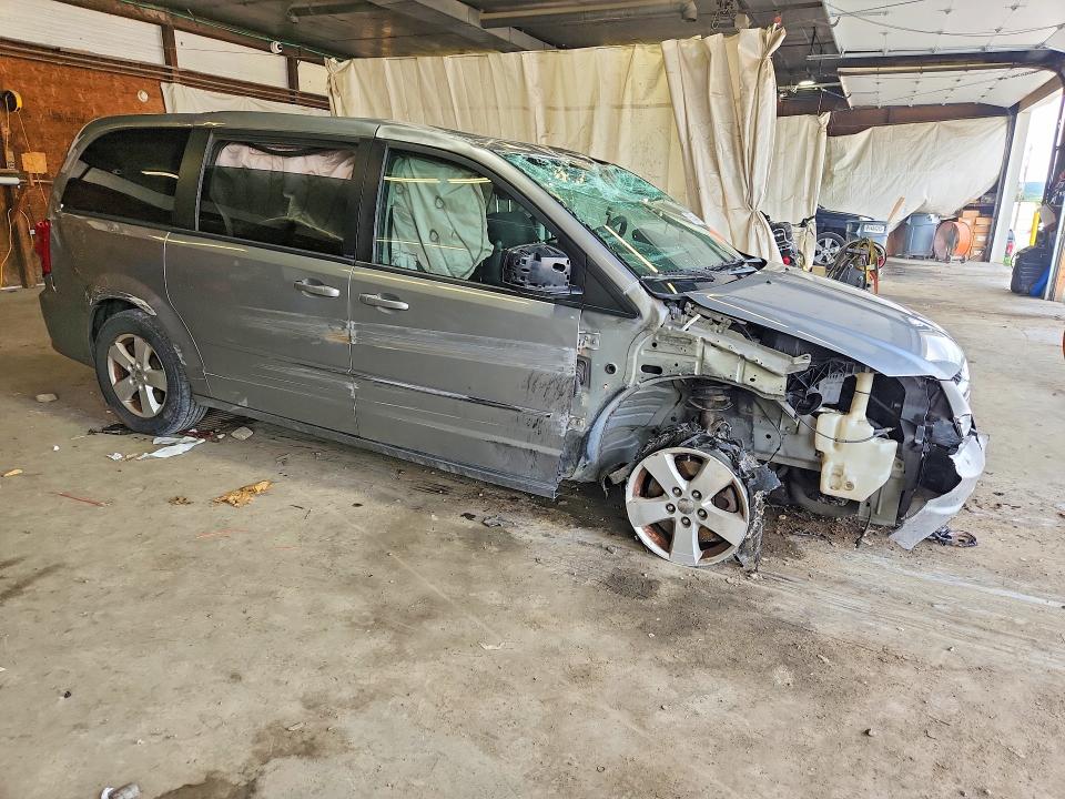 61855046 :رقم المزاد ، 2C4RDGBG1DR628210 vin ، 2013 Dodge Grand Caravan مزاد بيع
