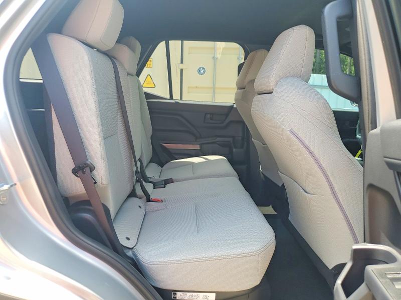 Продажа на аукционе авто 2026 Toyota 4runner, vin: JTEVA5AR8T5014003, номер лота: 60823986